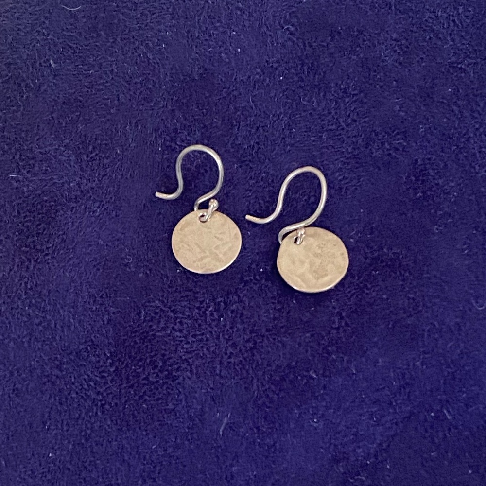 Silver Round ‘Hammered’ Disk Earrings